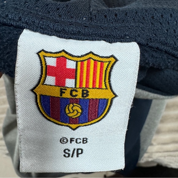 Official Merch FCB FC Barcelona Men’s Grey/Blue Hoodie Sweatshirt Size Small - Picture 5 of 12